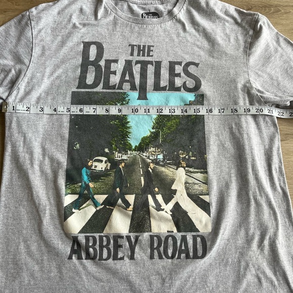 The Beatles Gray Abbey Road Graphic Tee XL - Picture 3 of 5